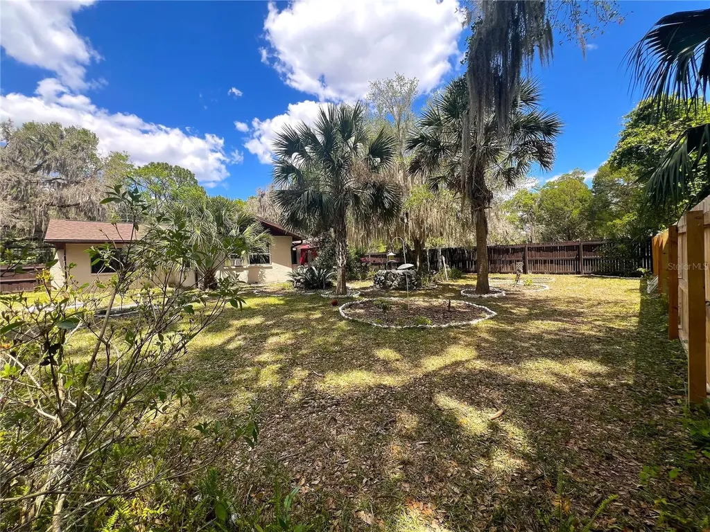 220 NE 11th Street Crystal River FL 34428