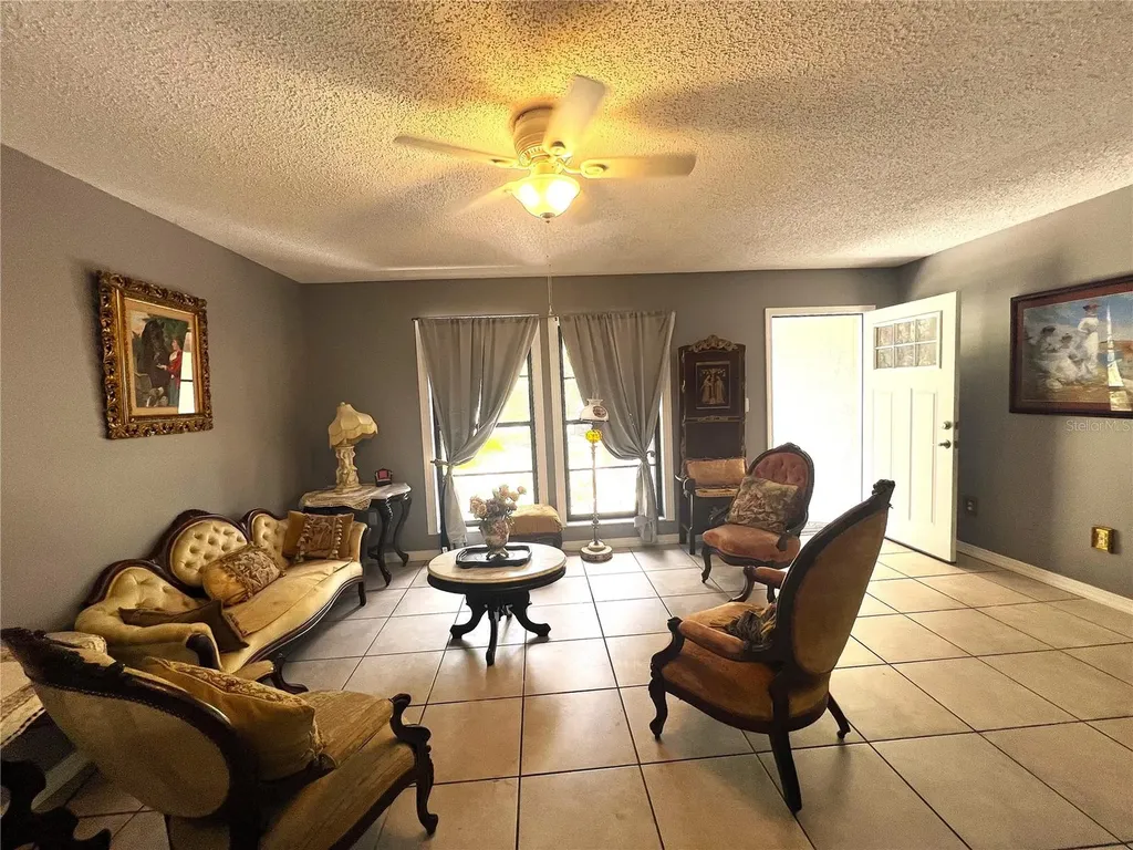 220 NE 11th Street Crystal River FL 34428