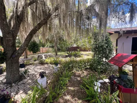 220 NE 11th Street Crystal River FL 34428