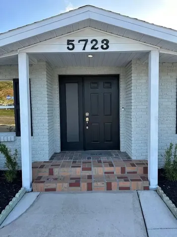 5723 26th Street W Bradenton FL 34207