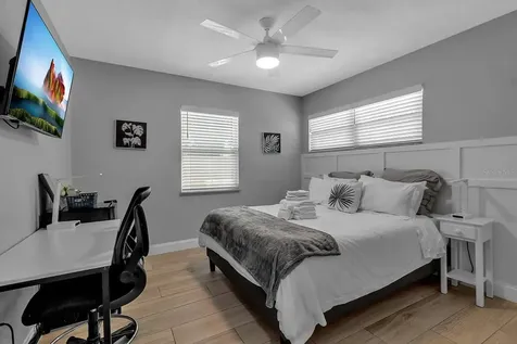 5723 26th Street W Bradenton FL 34207