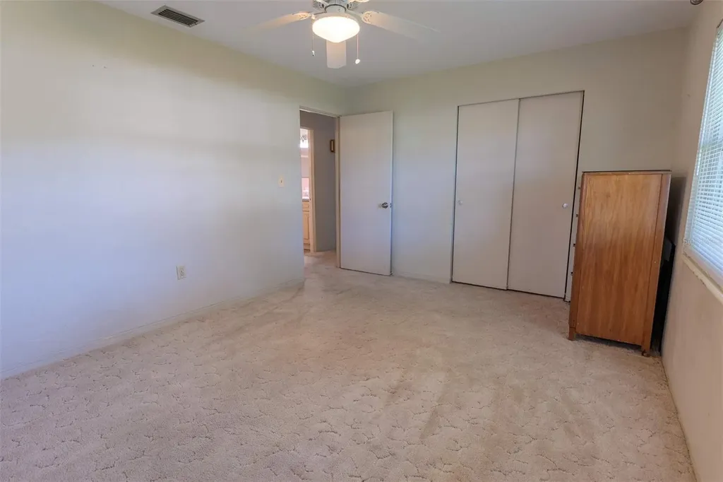 4334 61st Lane N Kenneth City FL 33709