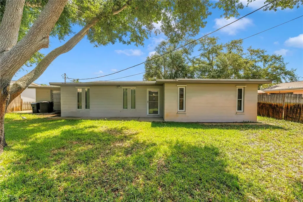 4334 61st Lane N Kenneth City FL 33709