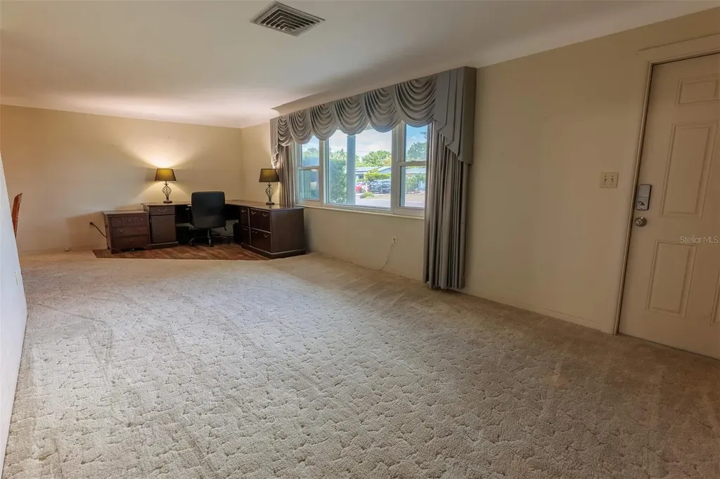 4334 61st Lane N Kenneth City FL 33709