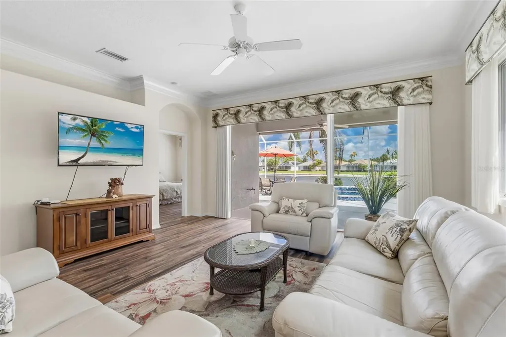 8669 54th Avenue Circle E Bradenton FL 34211