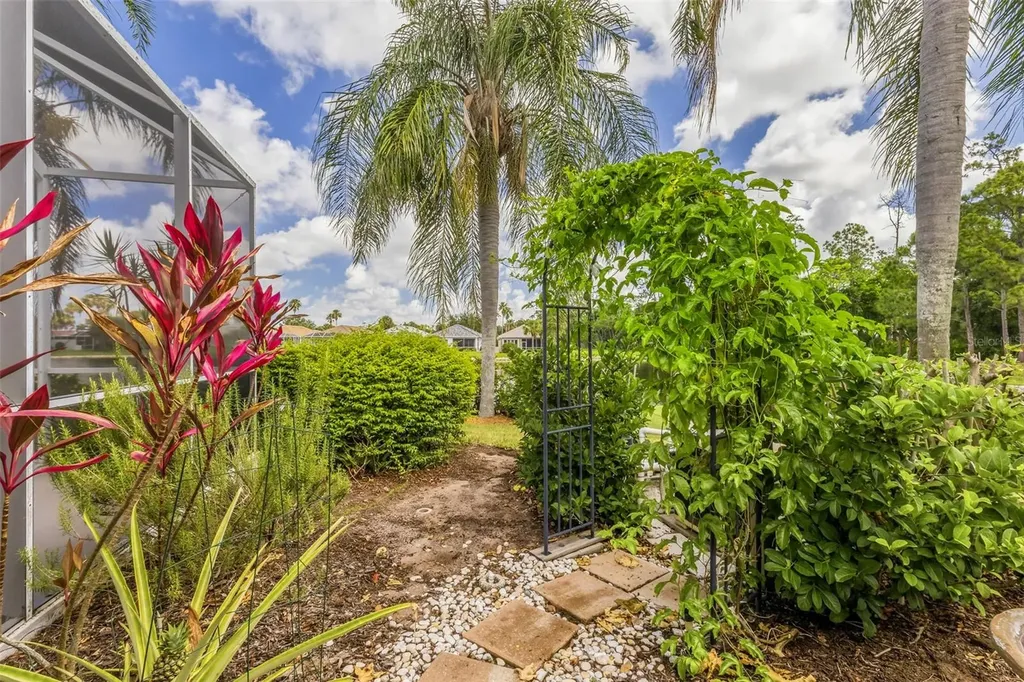 8669 54th Avenue Circle E Bradenton FL 34211