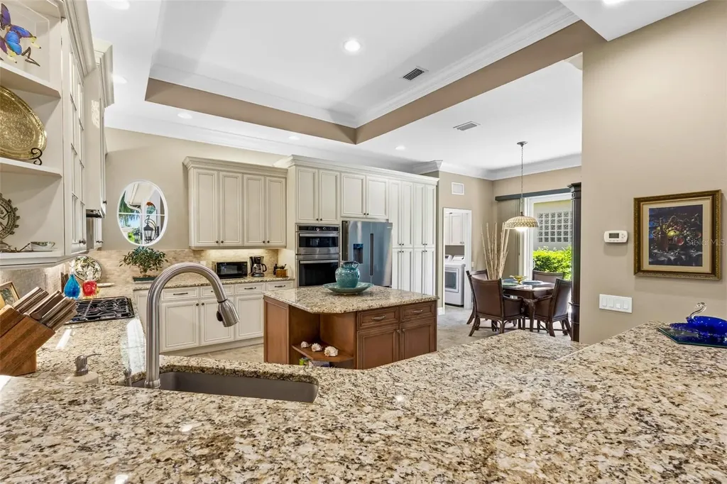 5010 Tobermory Way Bradenton FL 34211