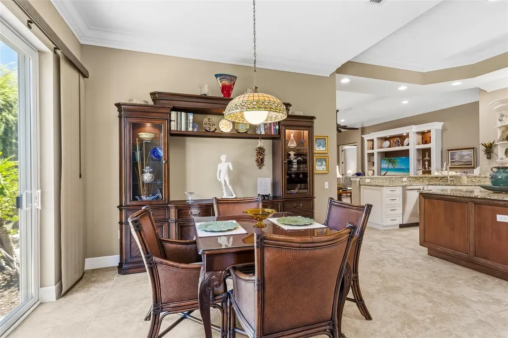 5010 Tobermory Way Bradenton FL 34211