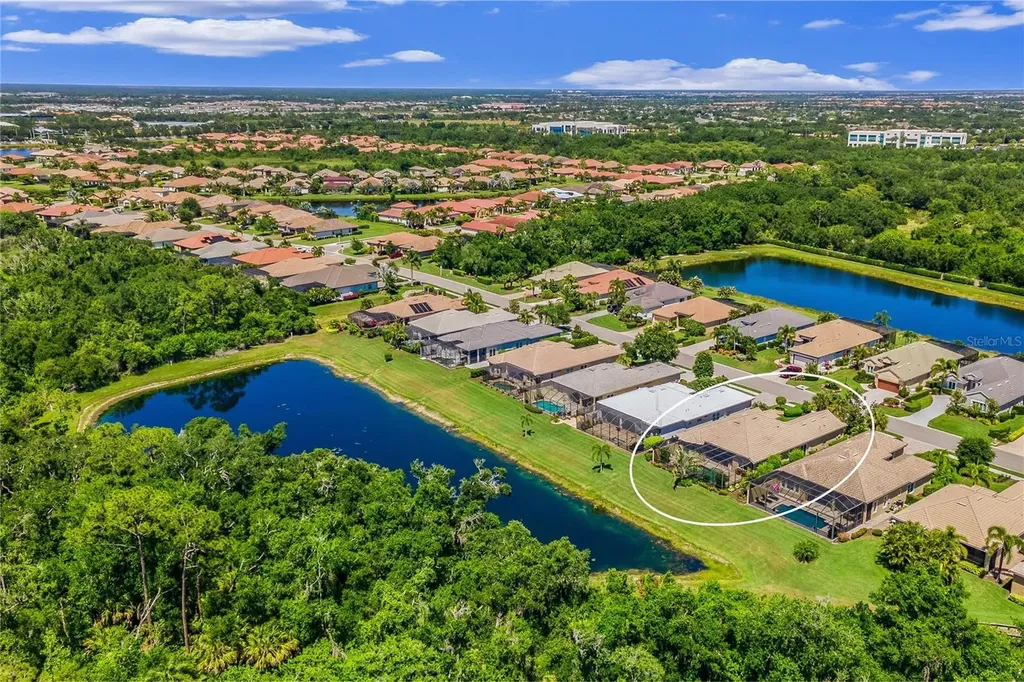 5010 Tobermory Way Bradenton FL 34211