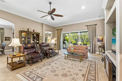 5010 Tobermory Way Bradenton FL 34211