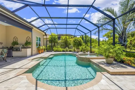 5010 Tobermory Way Bradenton FL 34211