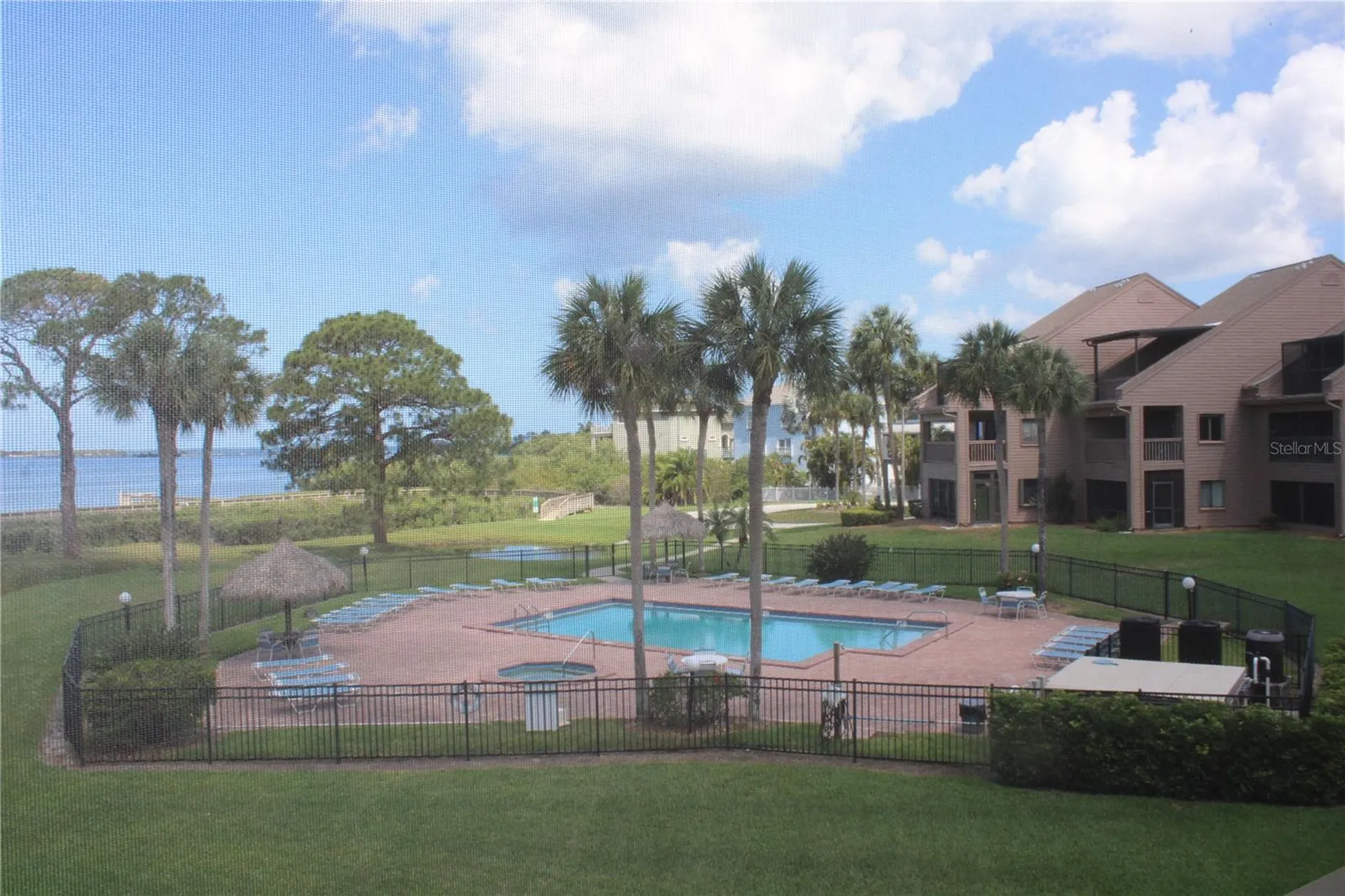 335 Windrush Loop Tarpon Springs FL 34689