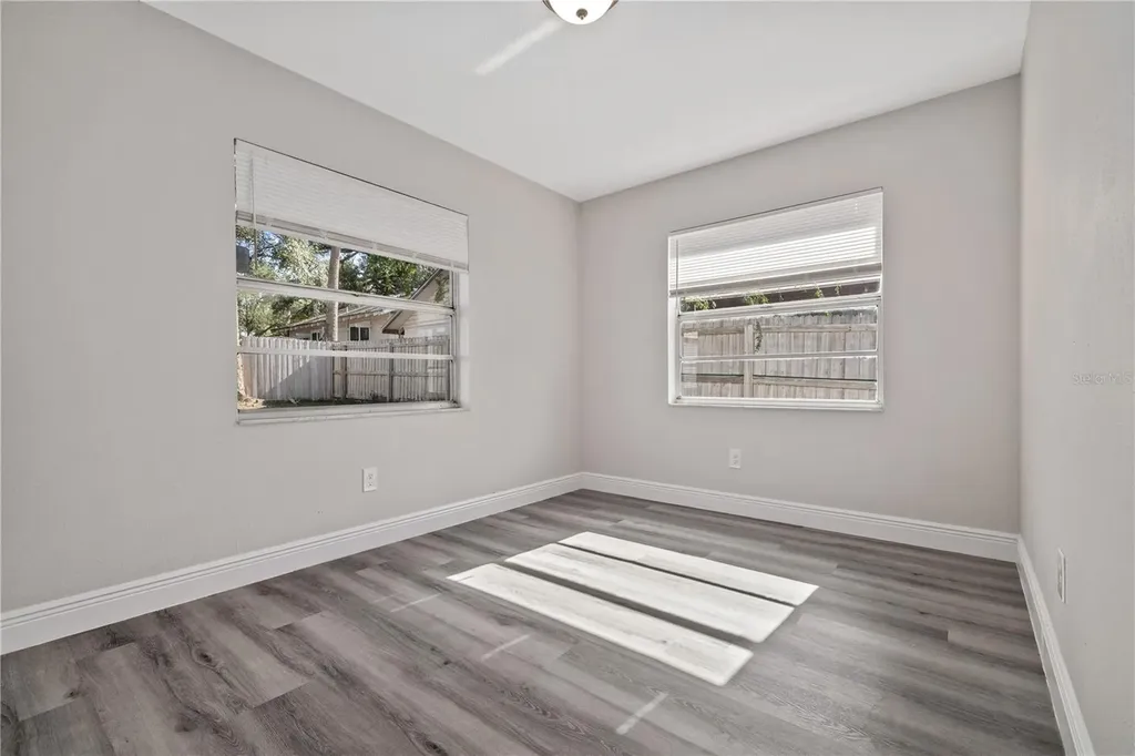 112 W Stanley Street Tampa FL 33604