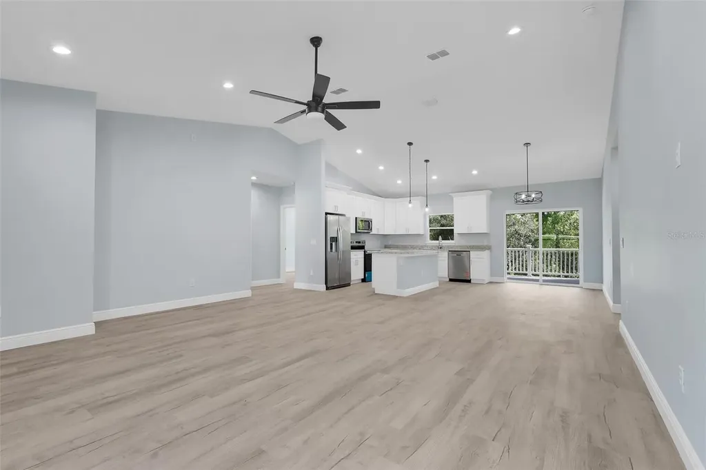 1622 N Merrick Drive Deltona FL 32725