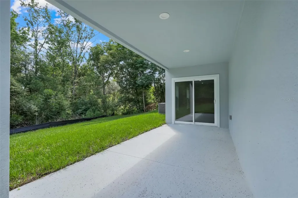 1622 N Merrick Drive Deltona FL 32725