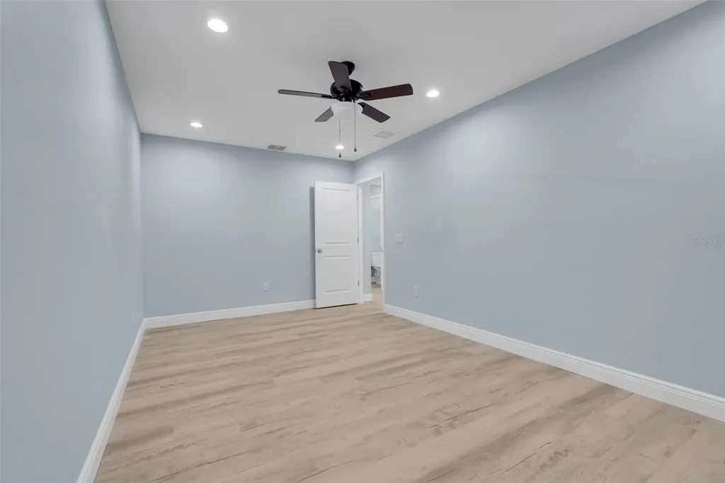 1622 N Merrick Drive Deltona FL 32725