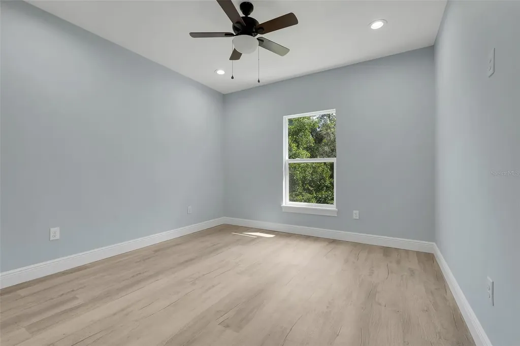 1622 N Merrick Drive Deltona FL 32725