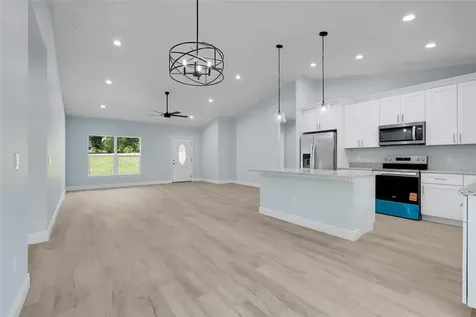 1622 N Merrick Drive Deltona FL 32725