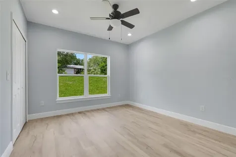 1622 N Merrick Drive Deltona FL 32725