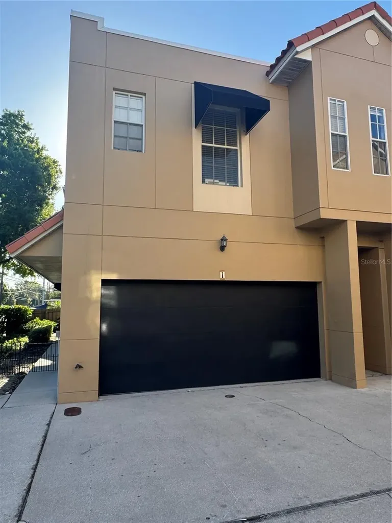 3210 W Horatio Street Tampa FL 33609
