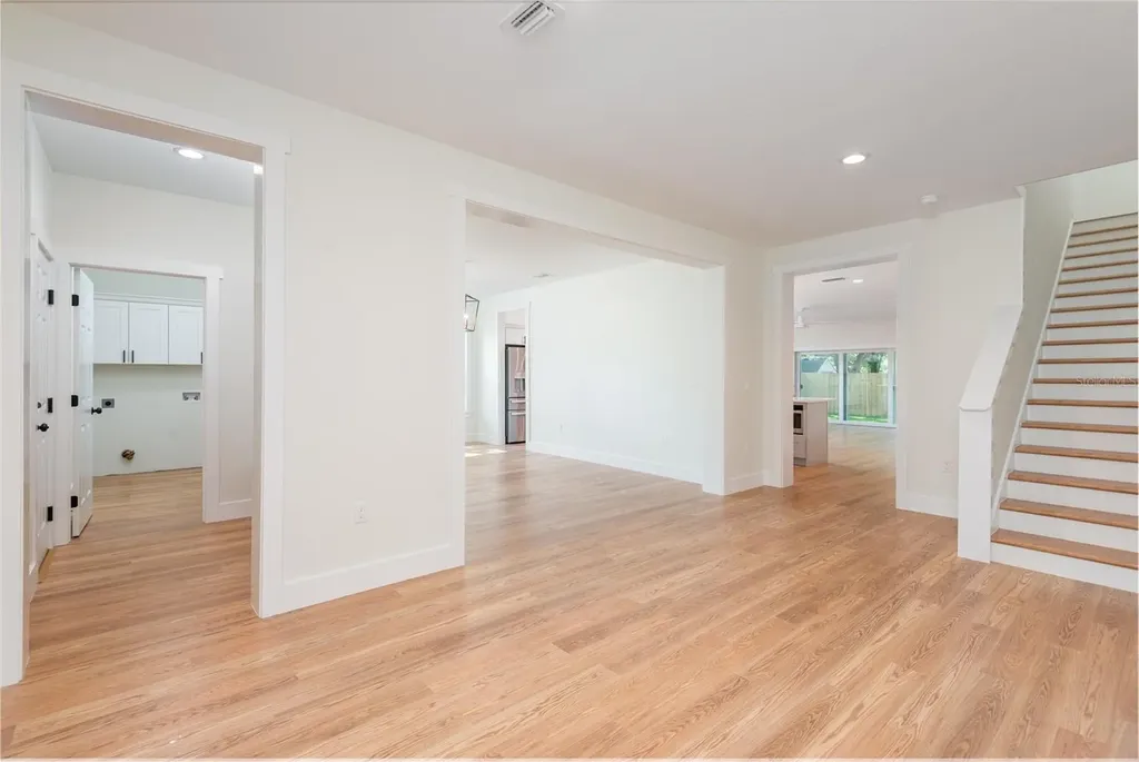 3414 W Cherokee Avenue Tampa FL 33611
