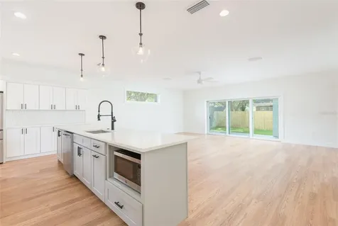 3414 W Cherokee Avenue Tampa FL 33611