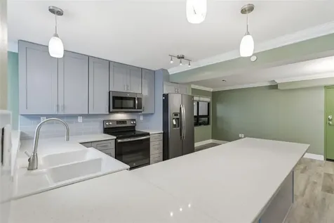 2413 Bayshore Boulevard Tampa FL 33629