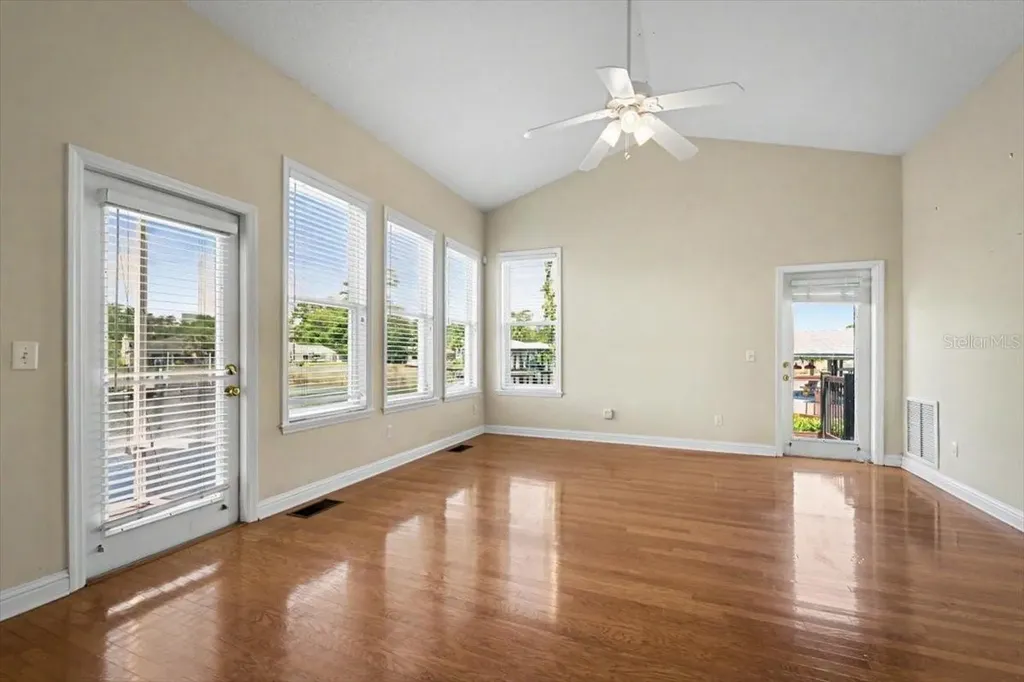 4422 Tideview Drive Jacksonville FL 32250