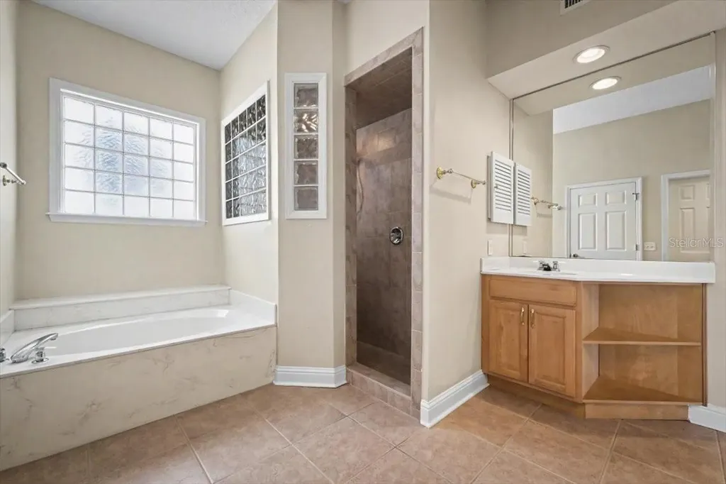 4422 Tideview Drive Jacksonville FL 32250