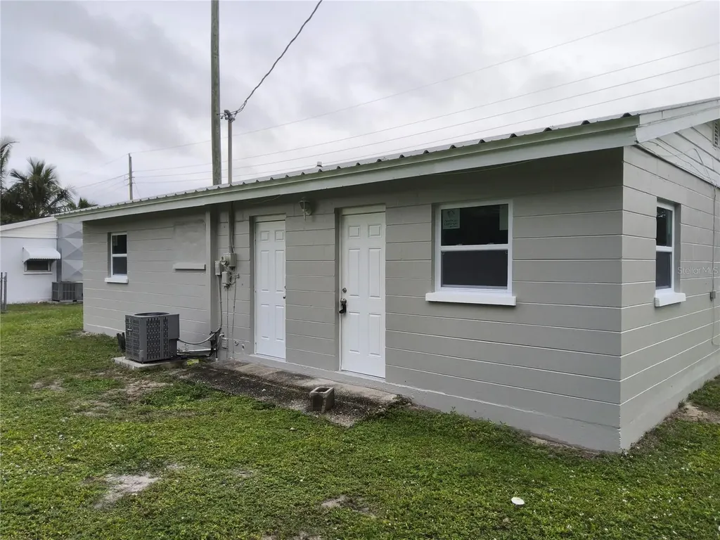 114 Marrero Avenue Sebring FL 33875