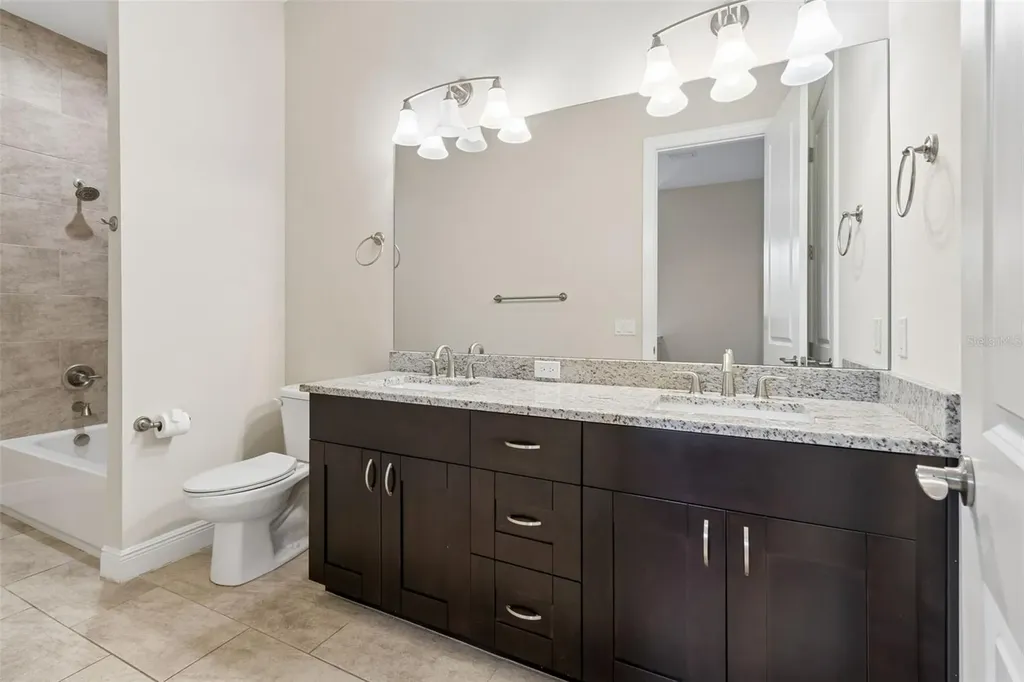 13047 Sanctuary Village Lane Tampa FL 33624
