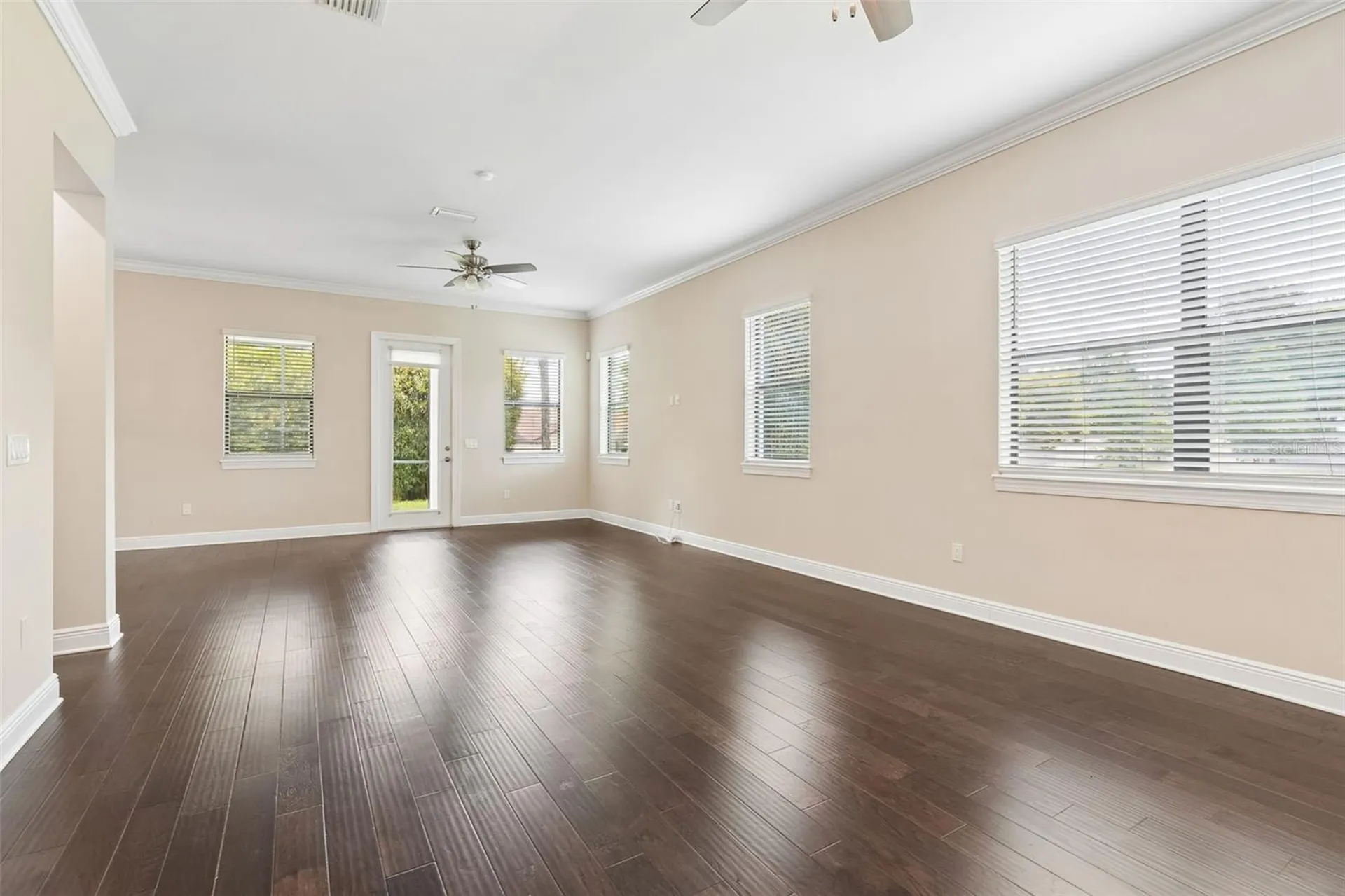 13047 Sanctuary Village Lane Tampa FL 33624
