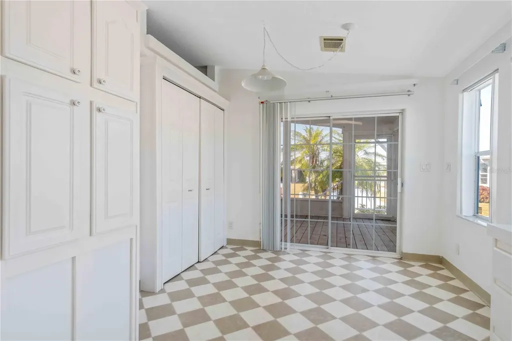 527 Fleetwood Street North Port FL 34287