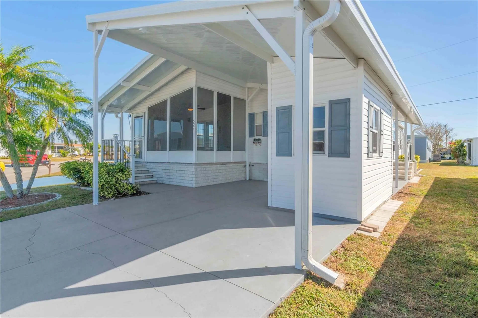527 Fleetwood Street North Port FL 34287