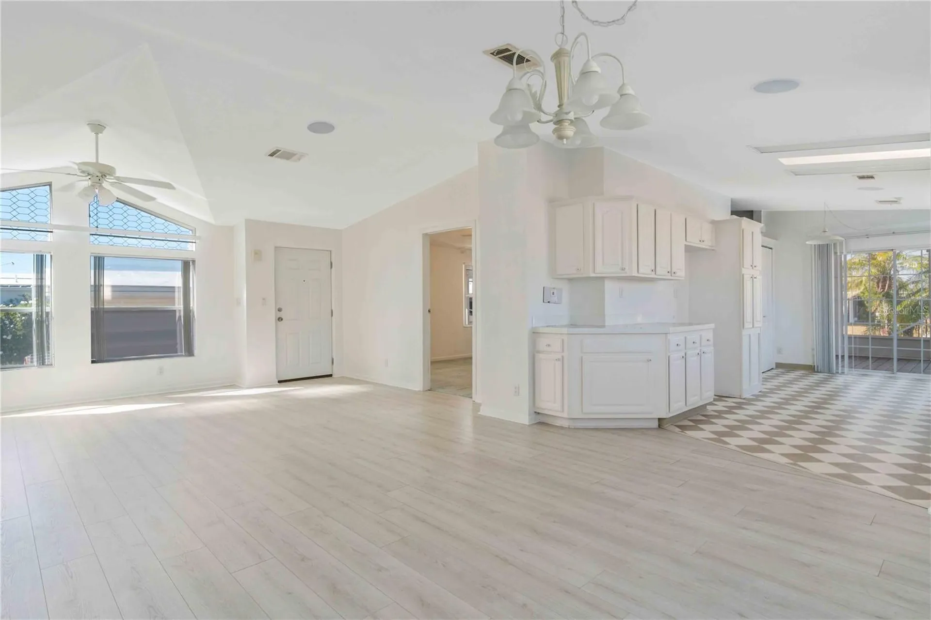527 Fleetwood Street North Port FL 34287