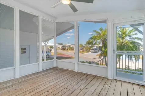 527 Fleetwood Street North Port FL 34287