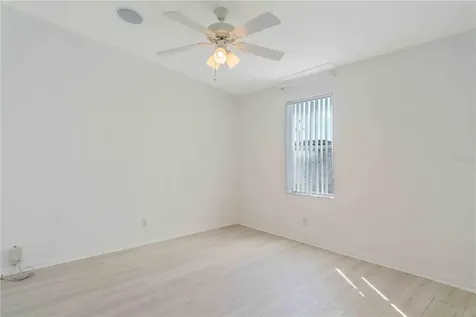 527 Fleetwood Street North Port FL 34287