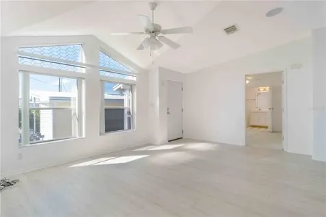 527 Fleetwood Street North Port FL 34287