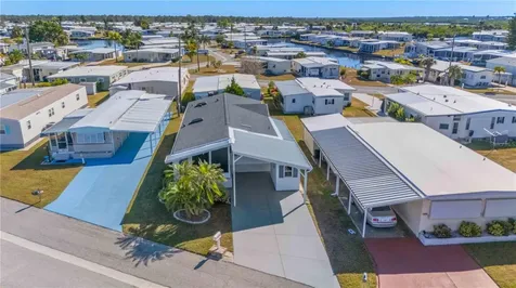 527 Fleetwood Street North Port FL 34287