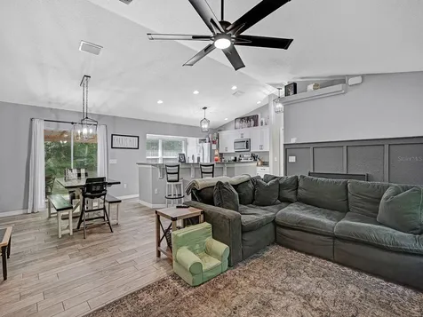 4369 SE 130th Street Belleview FL 34420