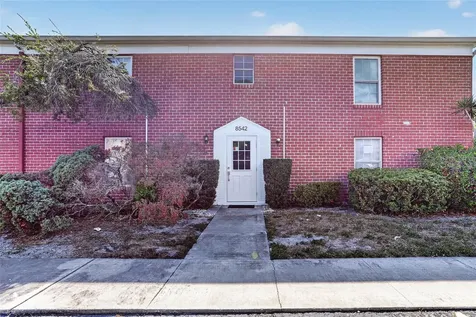 8542 10th Street N St Petersburg FL 33702