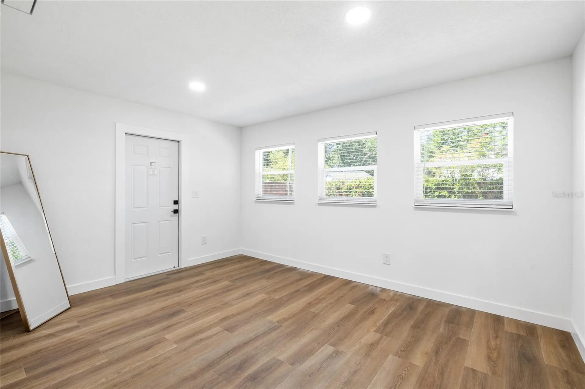 4513 S Hesperides Street Tampa FL 33611