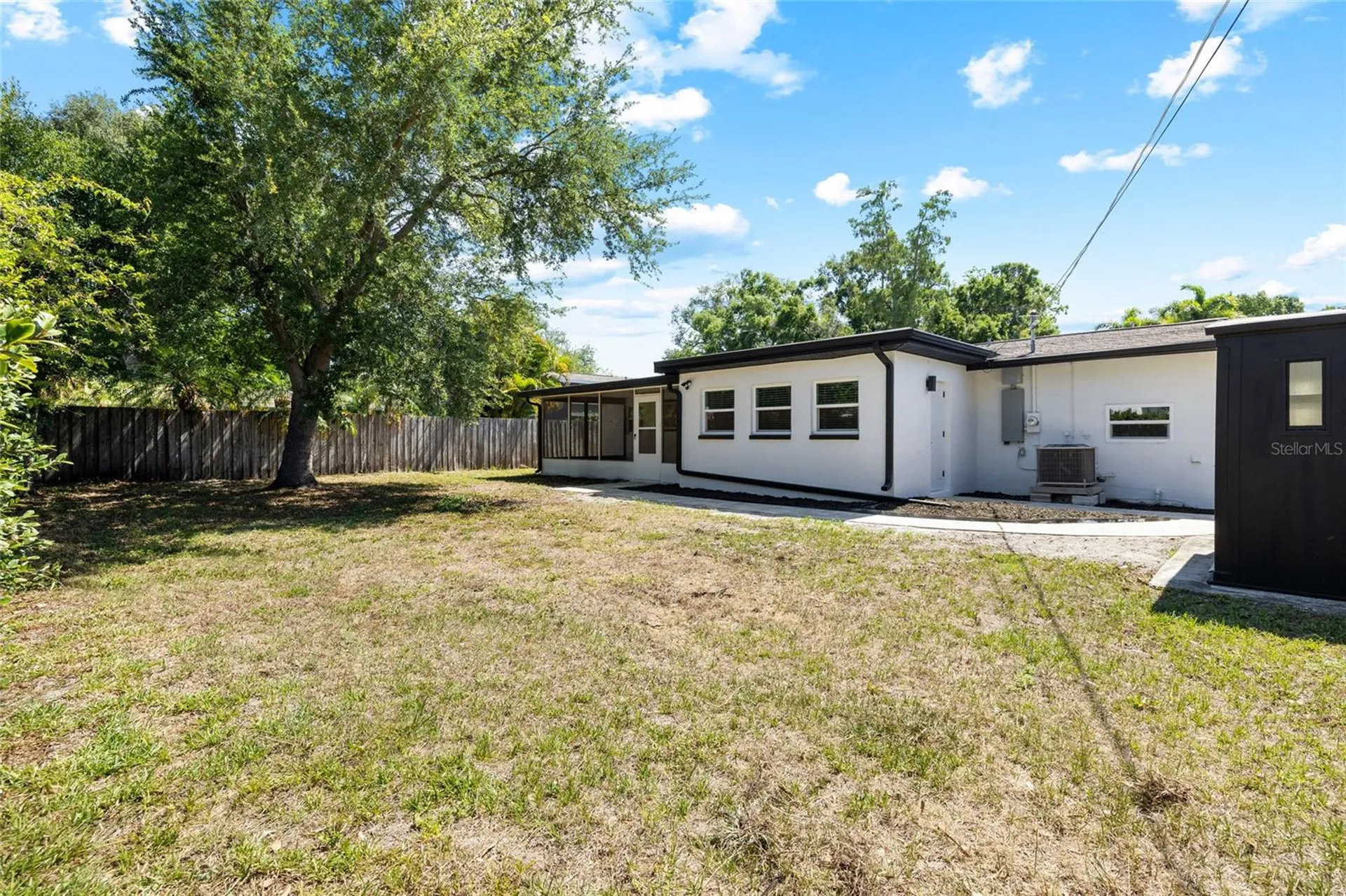 4513 S Hesperides Street Tampa FL 33611