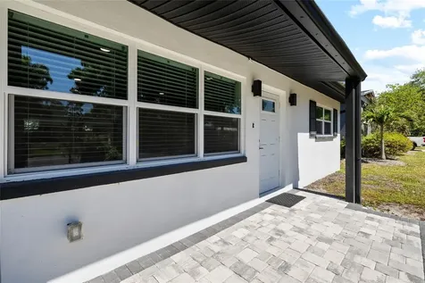 4513 S Hesperides Street Tampa FL 33611