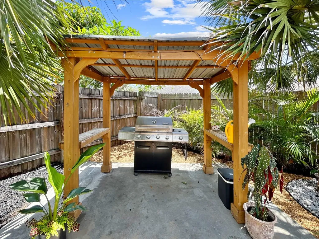 6904 Tierra Linda Street Port Richey FL 34668