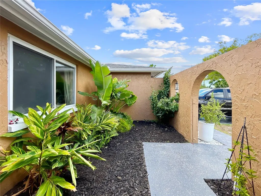 6904 Tierra Linda Street Port Richey FL 34668