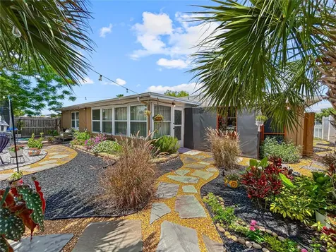 6904 Tierra Linda Street Port Richey FL 34668