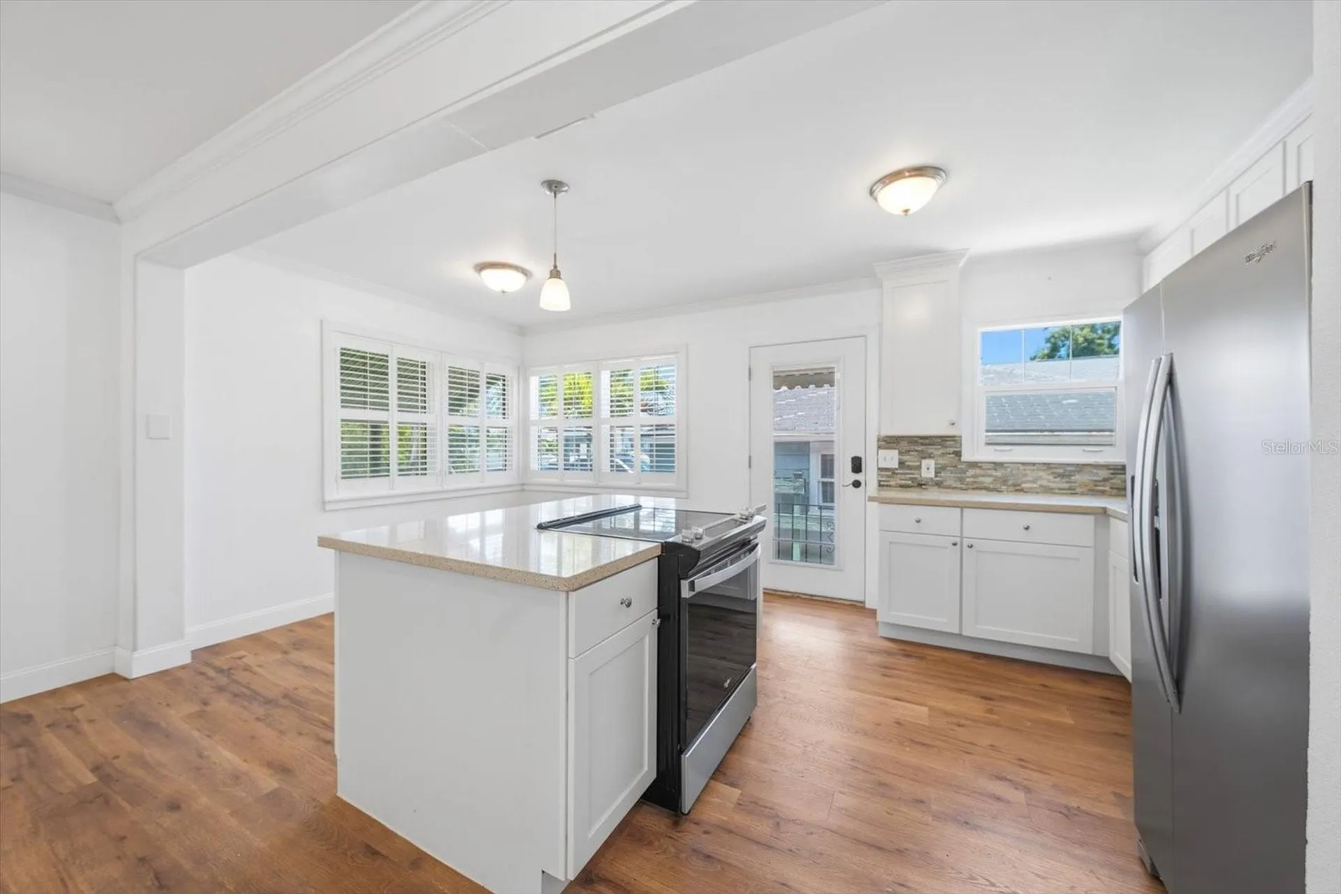5617 30th Avenue S Gulfport FL 33707