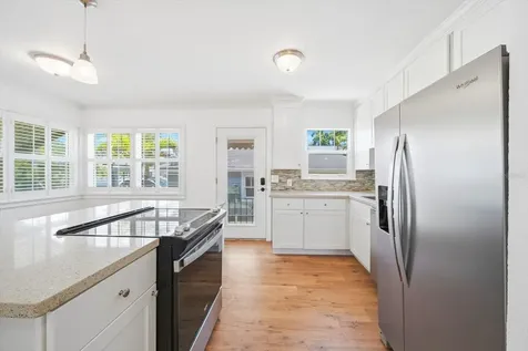 5617 30th Avenue S Gulfport FL 33707