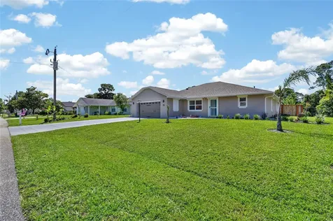 36 Flamingo Drive Palm Coast FL 32137